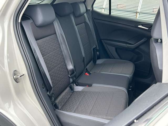 Volkswagen T-Cross 6