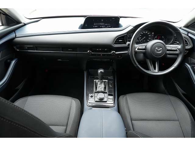 Mazda CX-30 3