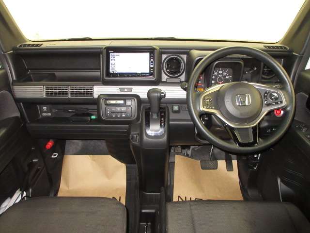 Honda N-VAN 4