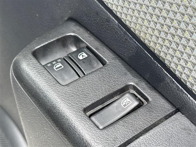 Toyota Town Ace Van 12