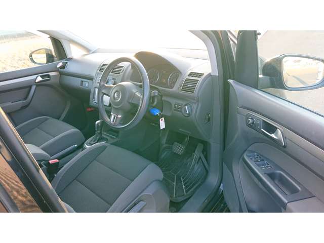 Volkswagen ゴルフトゥーラン 12