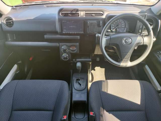 Mazda Familia Van 6