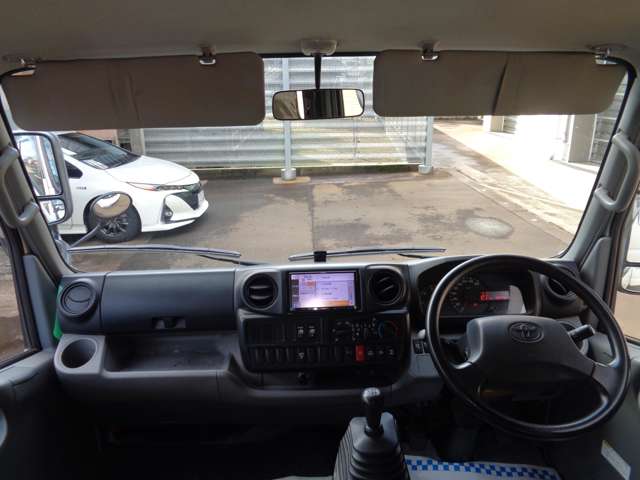 Toyota Toyoace 11