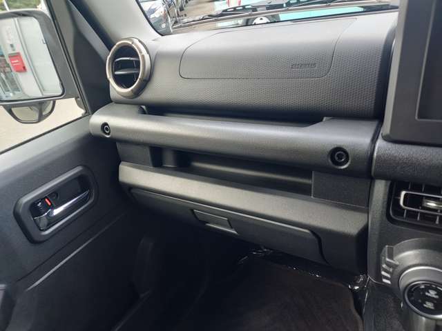 Suzuki Jimny Nomade 12