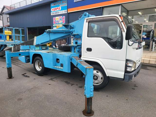Isuzu Elf 10