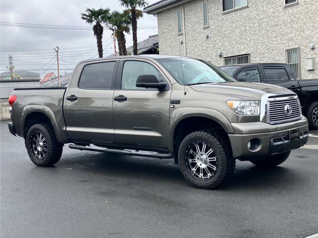 Toyota Tundra 3