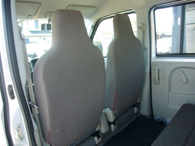 Nissan NV100 Clipper 8