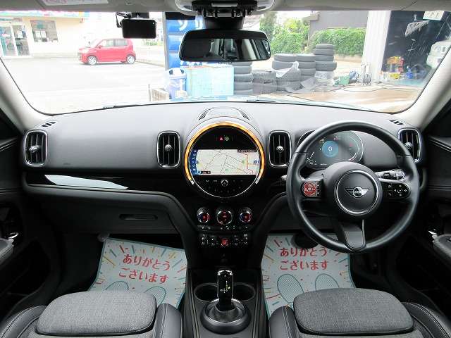 MINI Crossover 4
