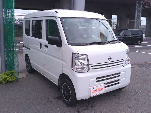 Nissan NV100 Clipper 8