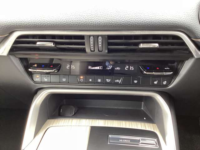 Mazda CX-60 9