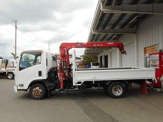 Isuzu Elf 6