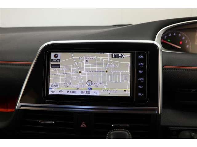 Toyota Sienta 6