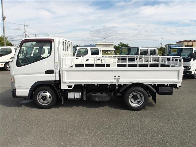 Mitsubishi Fuso Canter 9