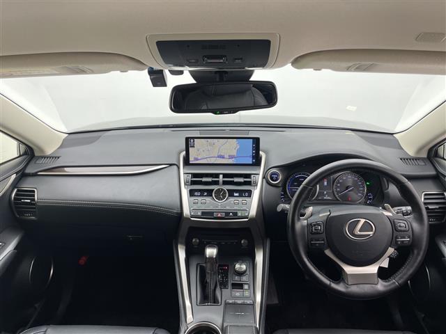 Lexus NX 2