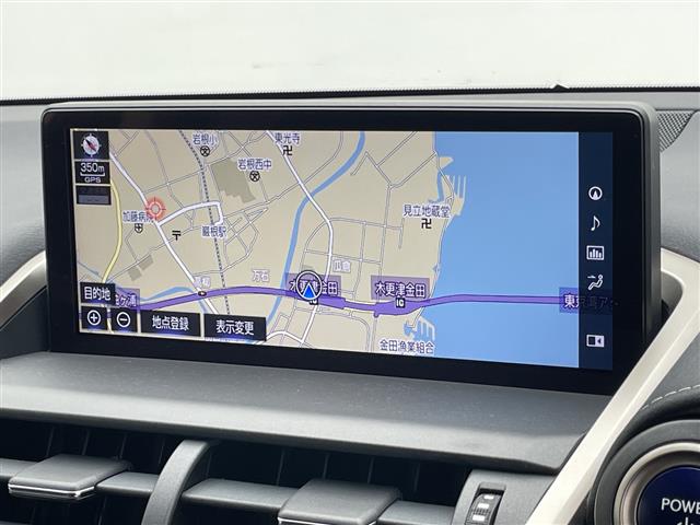 Lexus NX 9