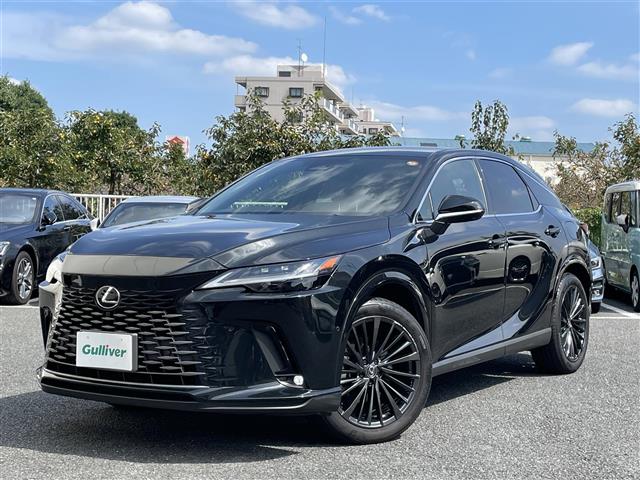 Lexus RX 9