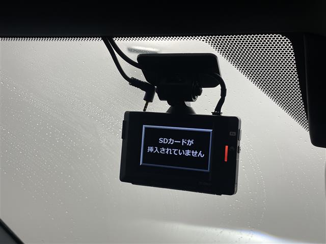 Lexus UX 8