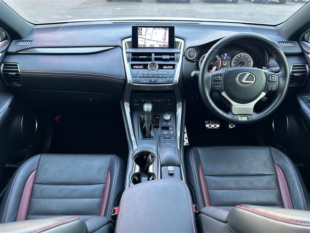 Lexus NX 5