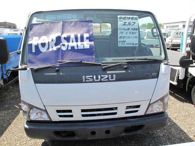 Isuzu Elf 2