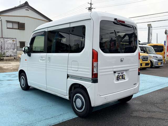 Honda N-VAN 8