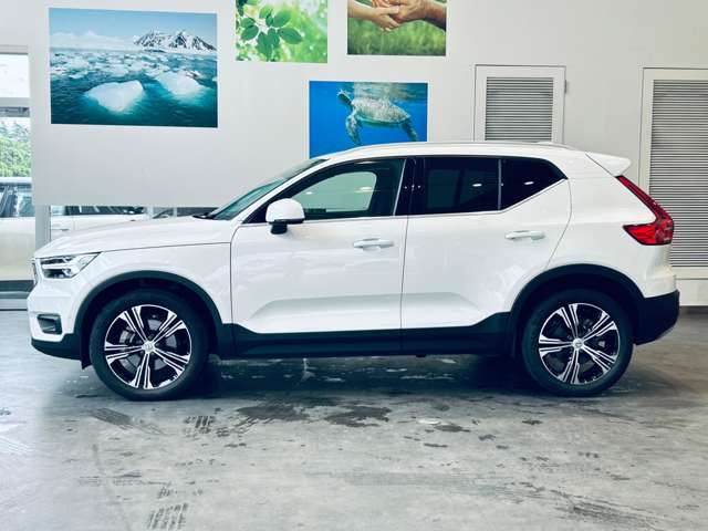 Volvo XC40 12