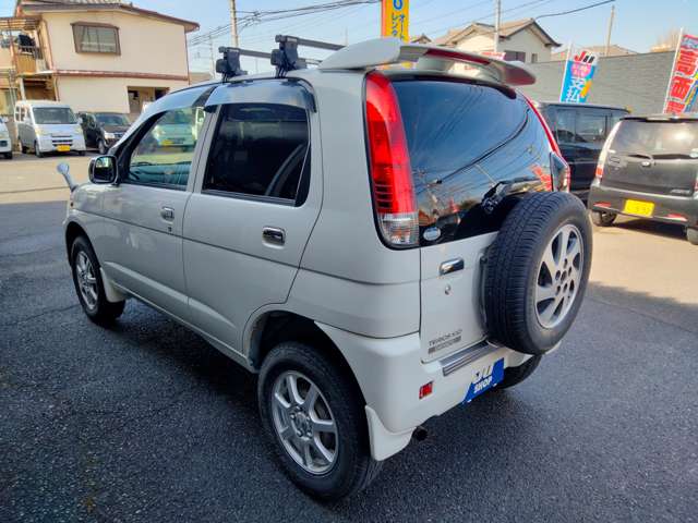 Daihatsu Terios Kid 7