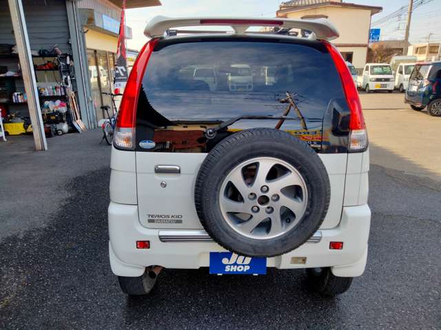 Daihatsu Terios Kid 9