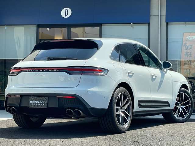 Porsche Macan 12