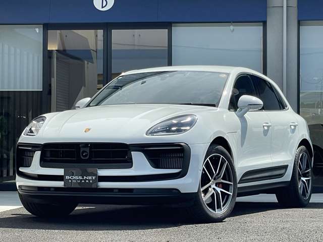 Porsche Macan 2