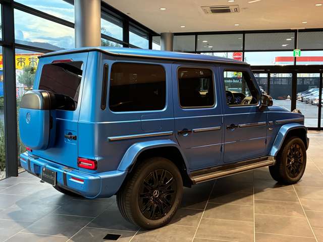 Mercedes-Benz G-Class 3