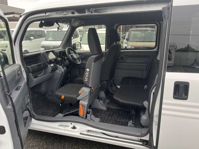 Honda N-VAN 11