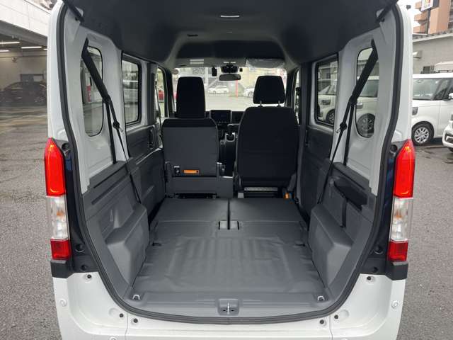 Honda N-VAN 10