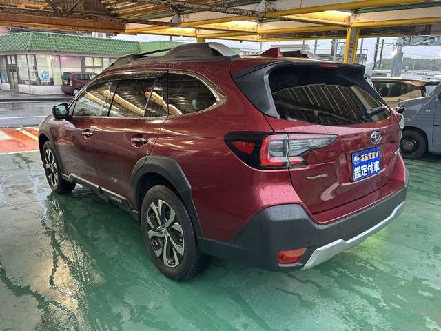 Subaru Legacy Outback 4