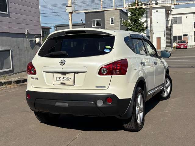 Nissan Dualis 4