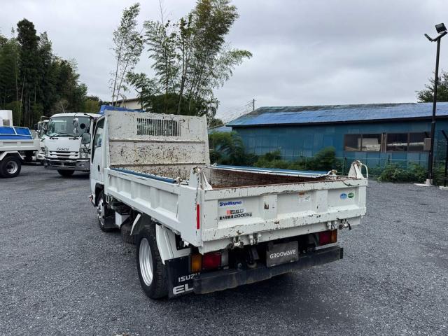 Isuzu Elf 6