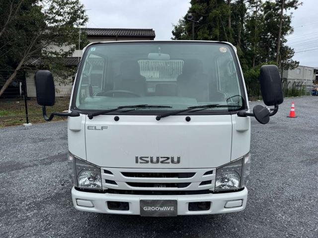 Isuzu Elf 7
