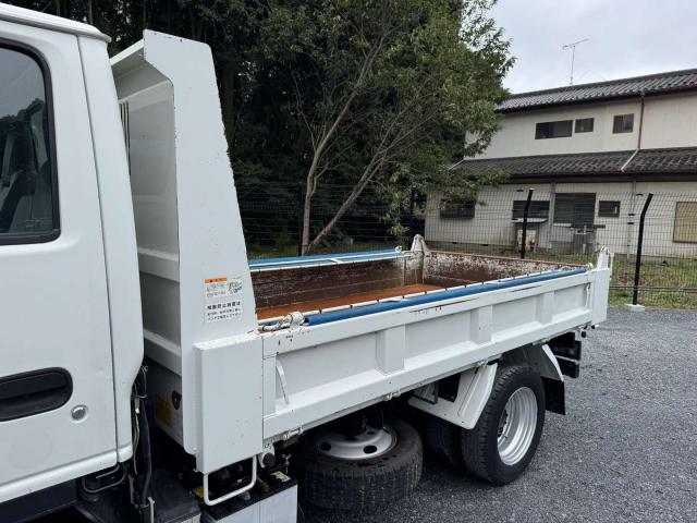 Isuzu Elf 9