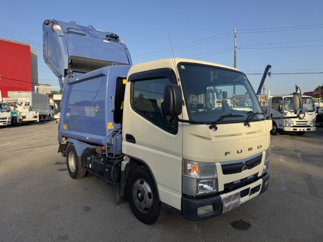 Mitsubishi Fuso Canter 3
