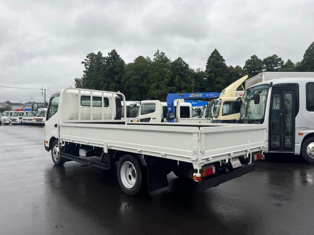 Hino Dutro 6