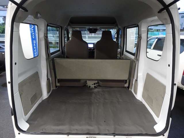Suzuki Every 12