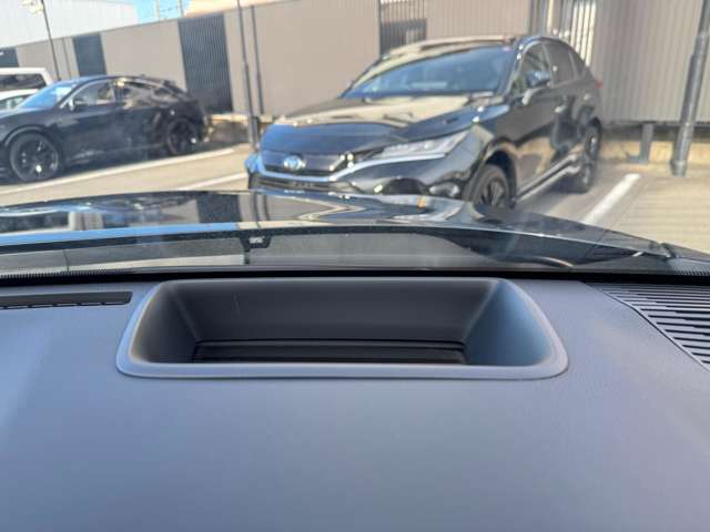 Toyota Harrier 9