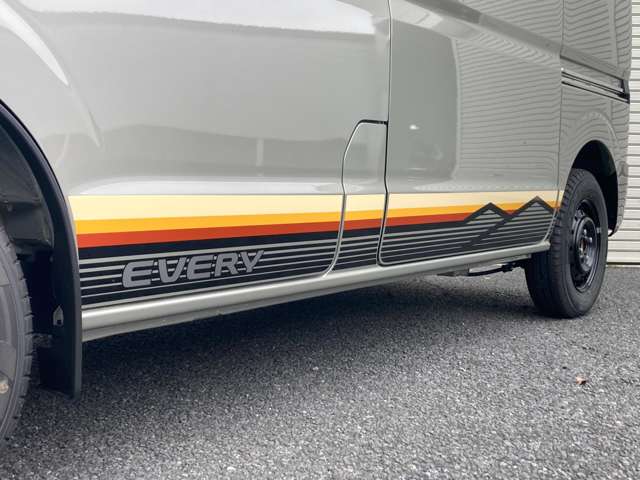 Suzuki Every 11