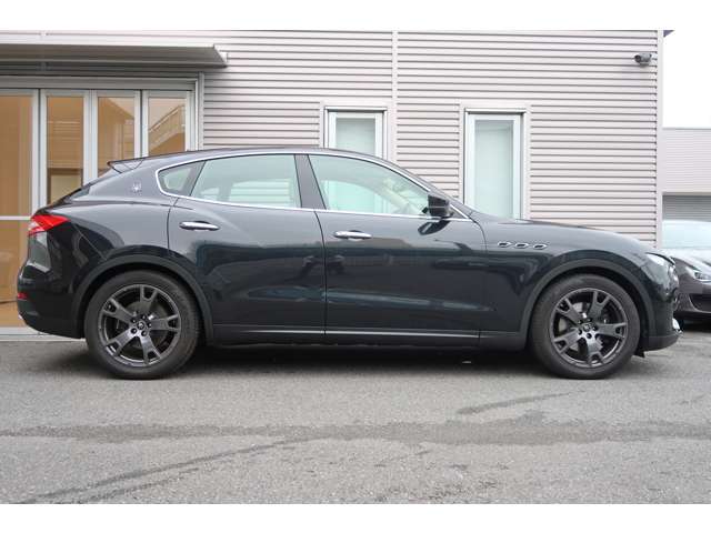 Maserati Levante 11