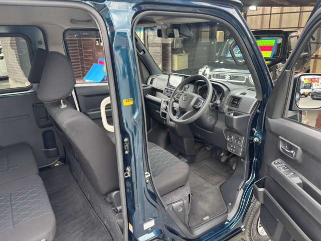 Daihatsu Atrai 13