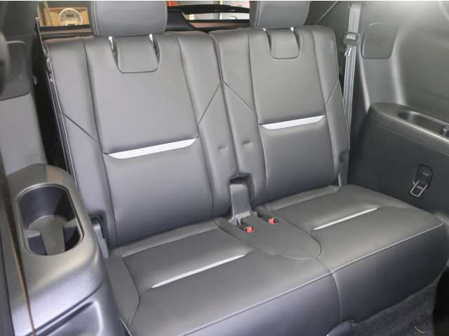 Mazda CX-8 10