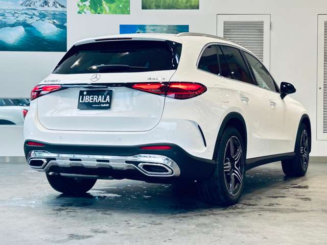 Mercedes-Benz GLC 10