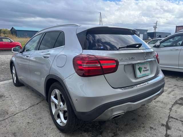 Mercedes-Benz GLA-Class 9