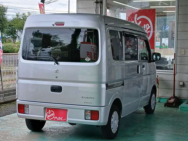 Suzuki Every 3