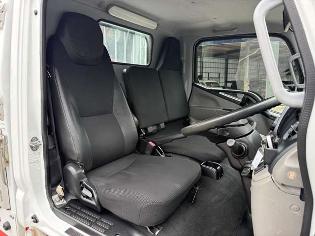 Mitsubishi Fuso Canter 11