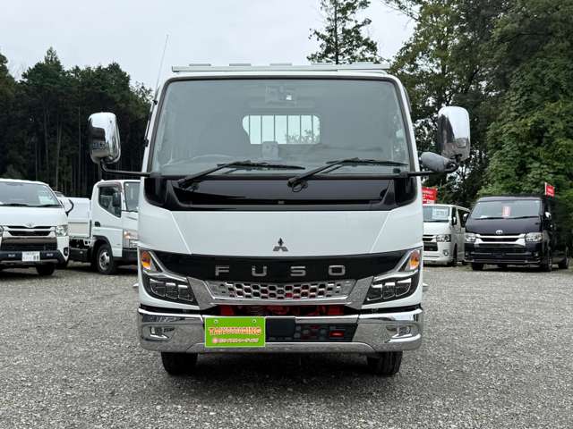 Mitsubishi Fuso Canter 2